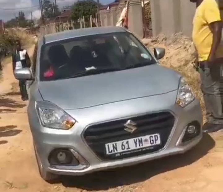 Hammanskraal Family in Desperate Search for Missing Bolt Driver 3 Grey Suzuki Swift linked to missing Bolt driver Hamlet in Hammanskraal. The car’s tracker was removed after being located on M35 Soutpan Road.